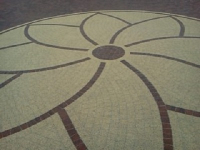 Brukmax: image 15 0f 135 thumb